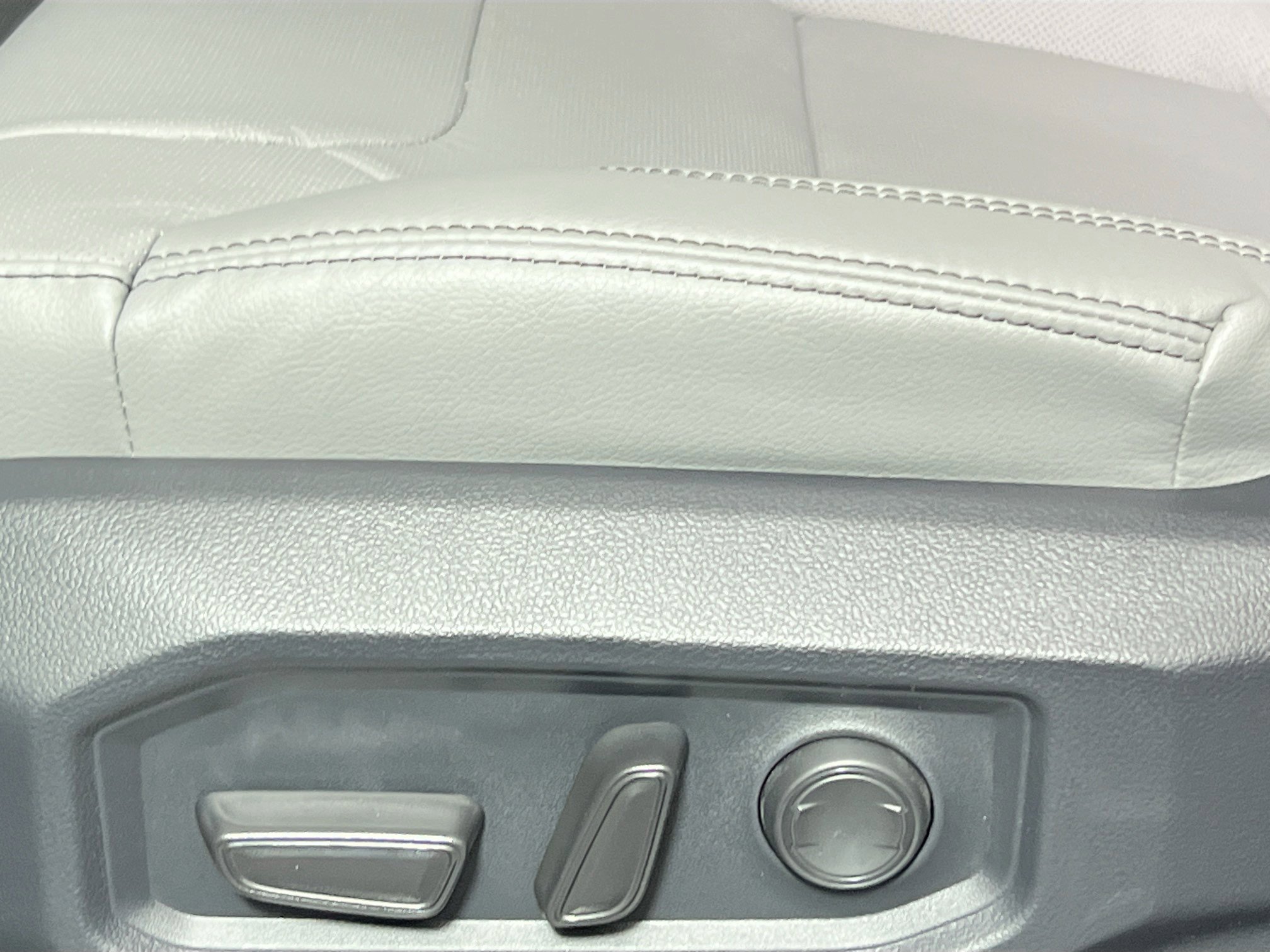 New 2026 Toyota Tundra SR5 image 15