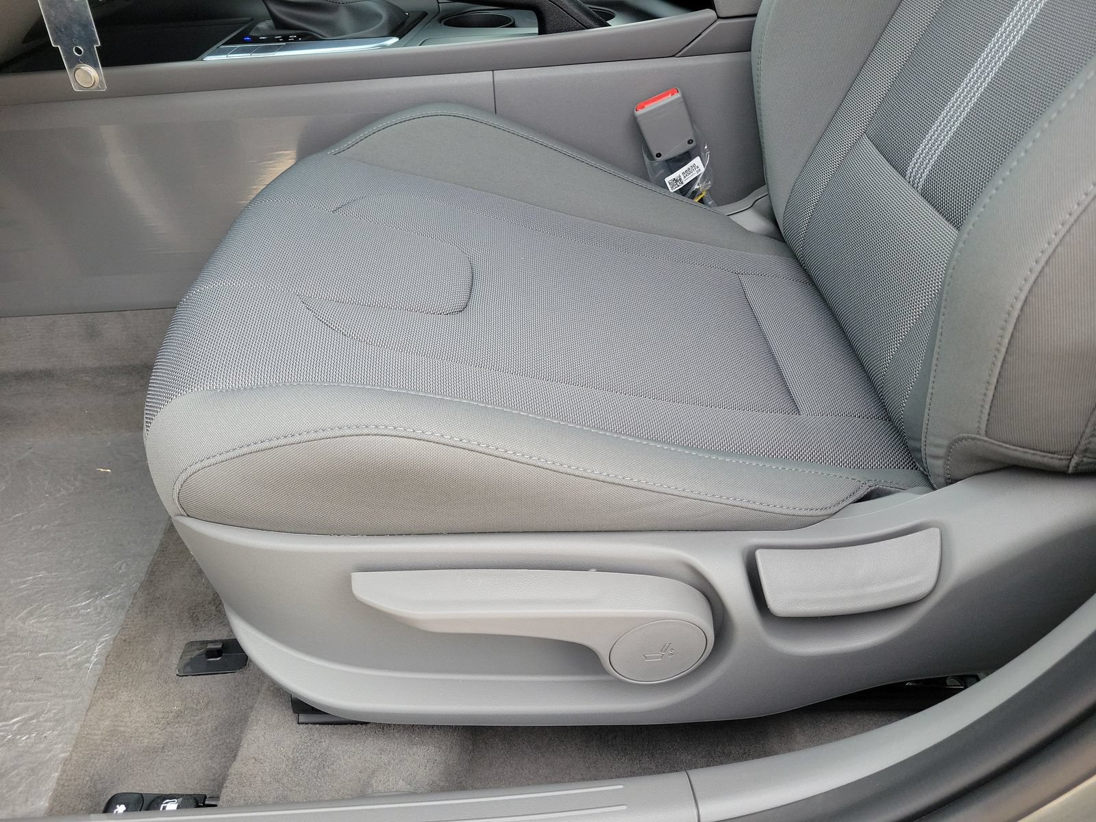 New 2026 Hyundai Elantra SE FWD image 16