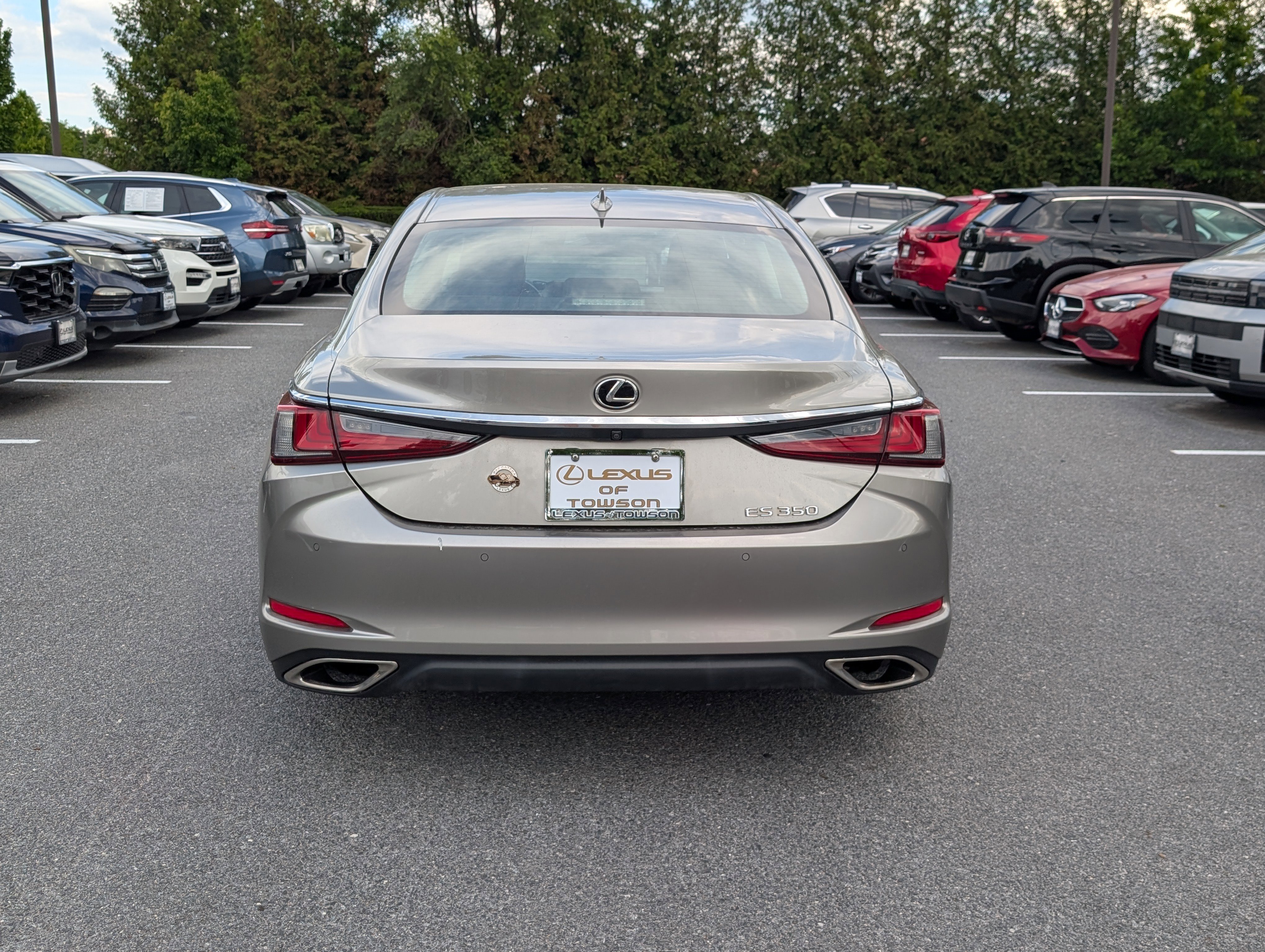 Used 2019 Lexus ES 350 w/ Premium Package FWD image 4
