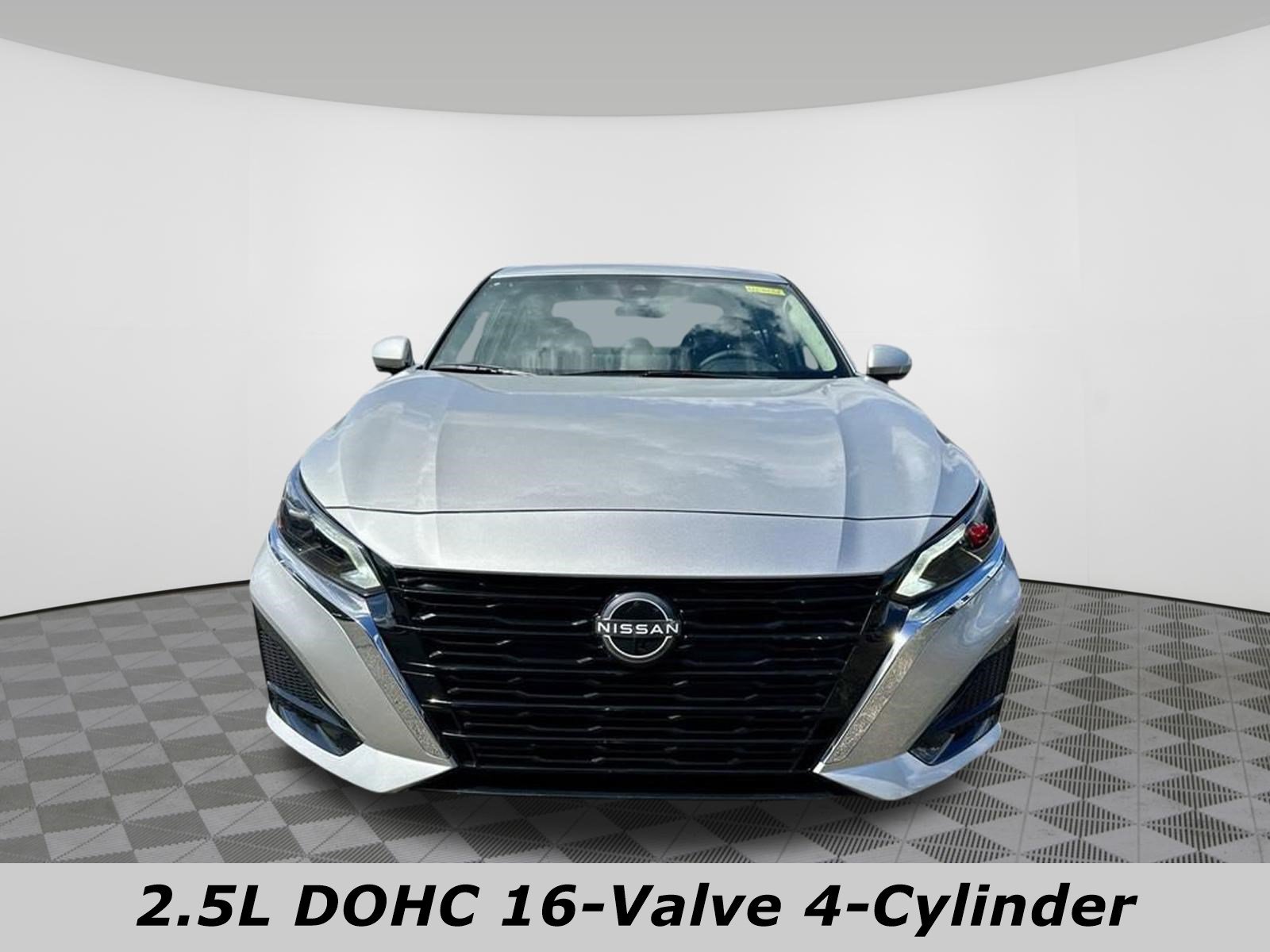 Certified 2025 Nissan Altima 2.5 SL FWD image 12