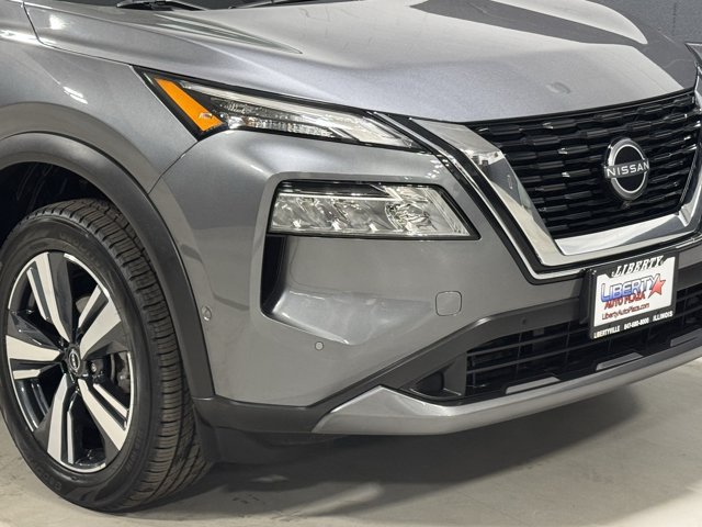 Used 2023 Nissan Rogue SL w/ SL Premium Package AWD/4WD image 3
