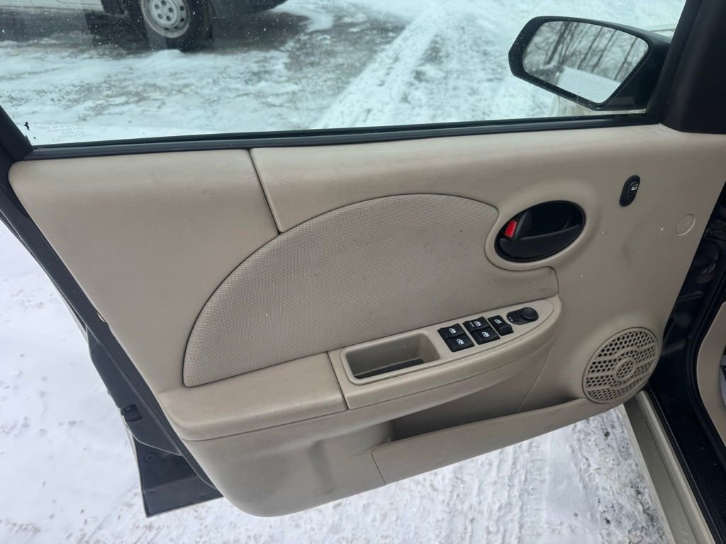 Used 2004 Saturn ION Level 2 w/ Power Pkg image 25