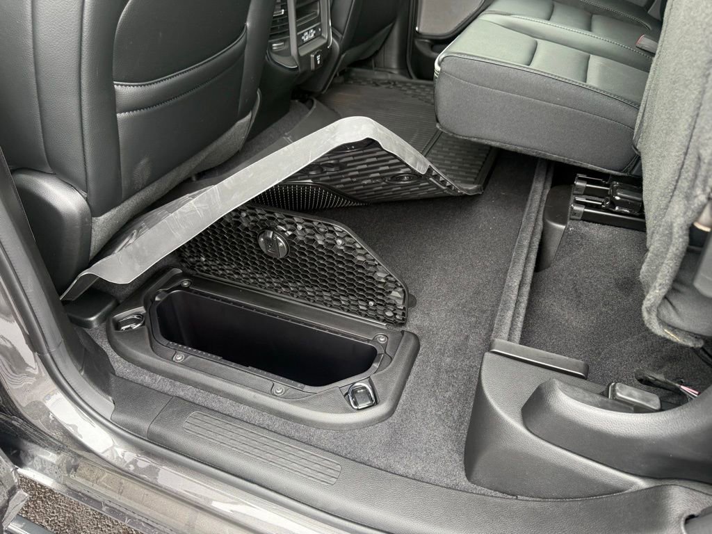 New 2026 RAM 1500 Laramie w/ Advanced Safety Group II AWD/4WD image 35