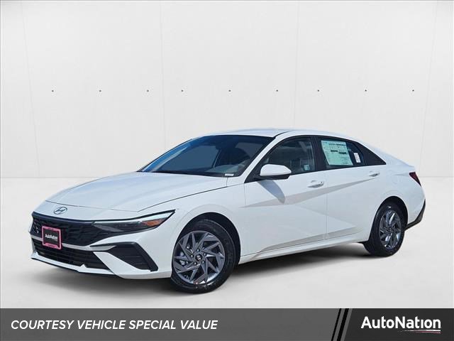 New 2025 Hyundai Elantra Blue