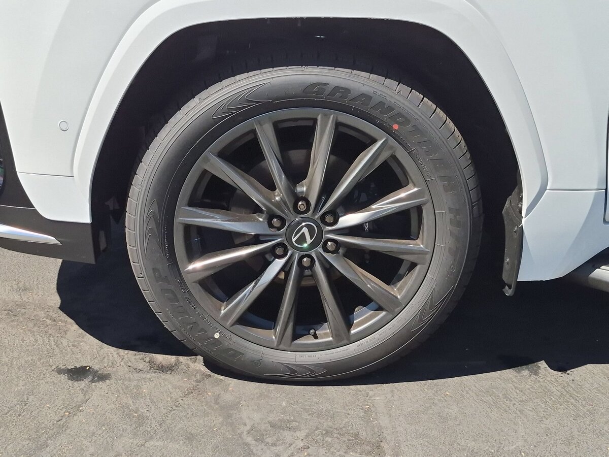 New 2026 Lexus LX 700h F Sport AWD/4WD image 9