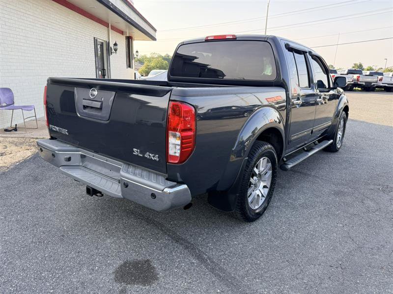 Used 2013 Nissan Frontier SL w/ Moonroof Pkg AWD/4WD image 5