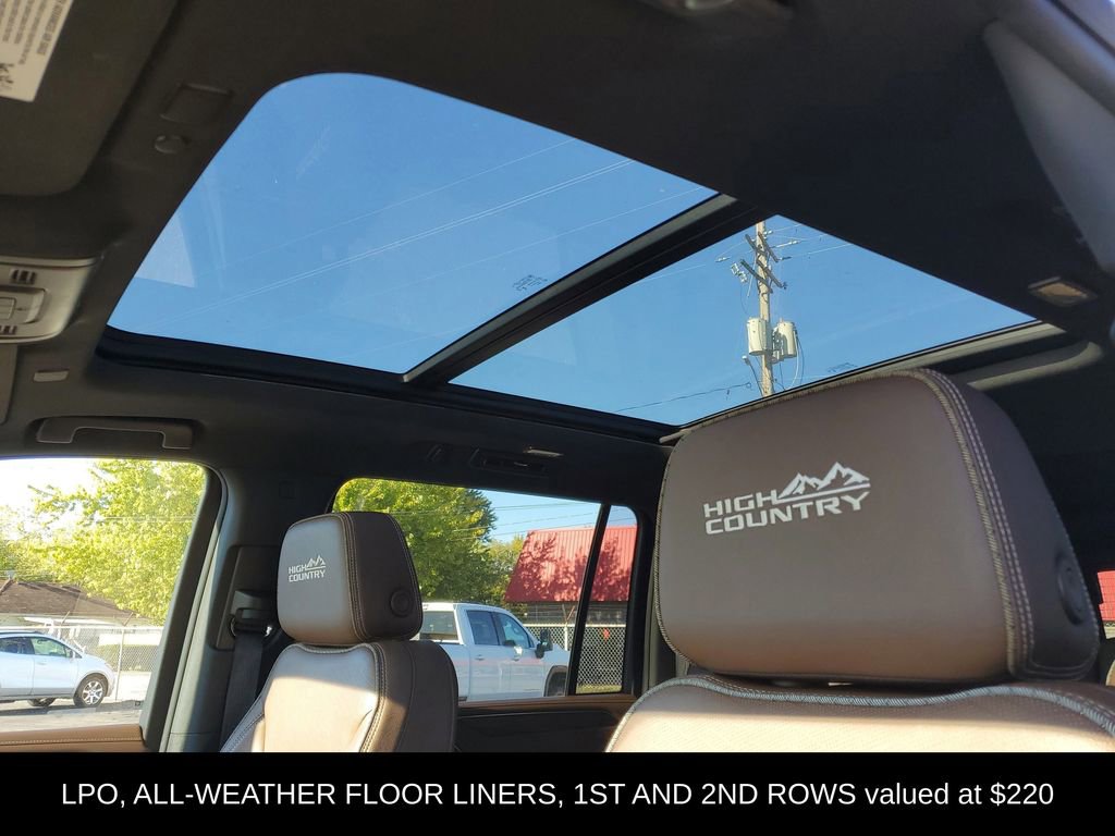 Used 2023 Chevrolet Suburban High Country image 7