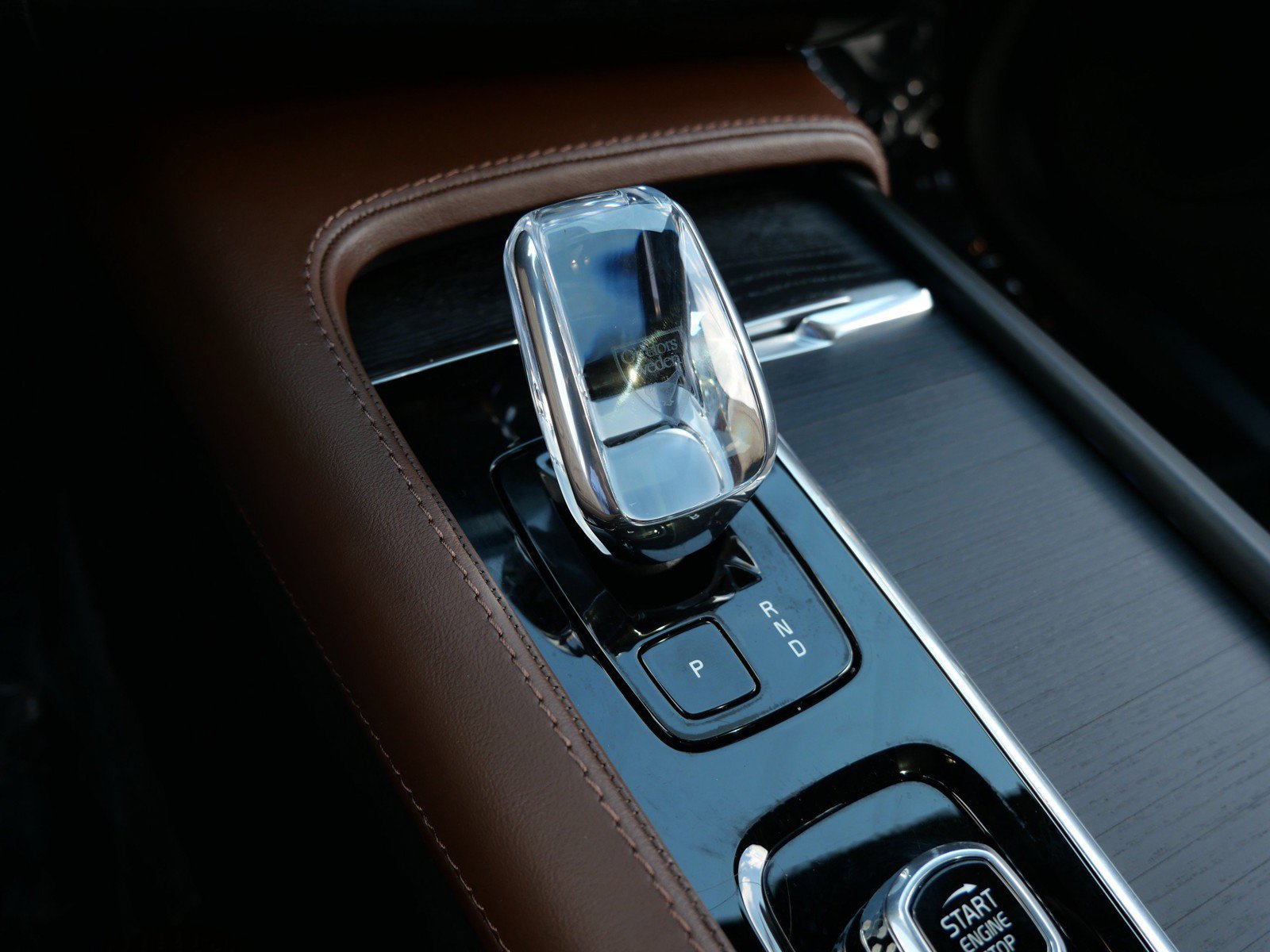 Certified 2025 Volvo XC90 T8 Ultra w/ Protection Package Premier AWD/4WD image 21