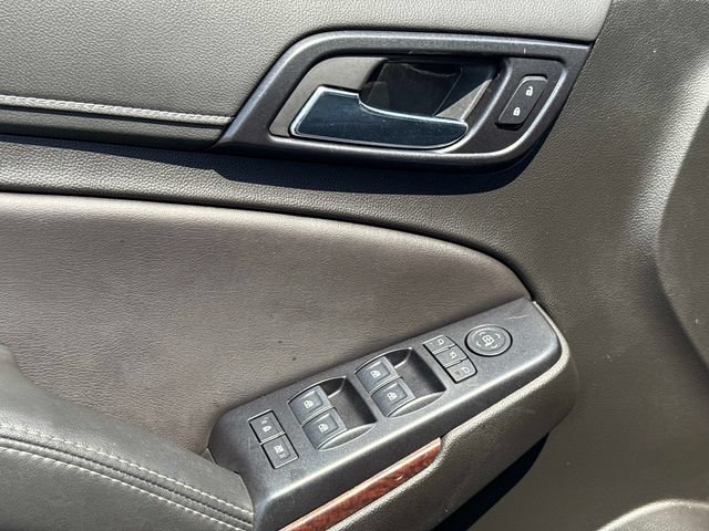 Used 2019 GMC Yukon SLT AWD/4WD image 17