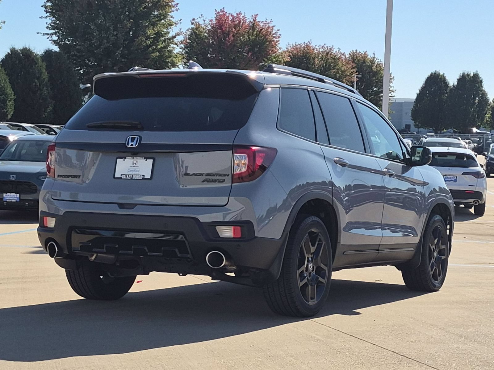 Certified 2024 Honda Passport Black Edition image 6