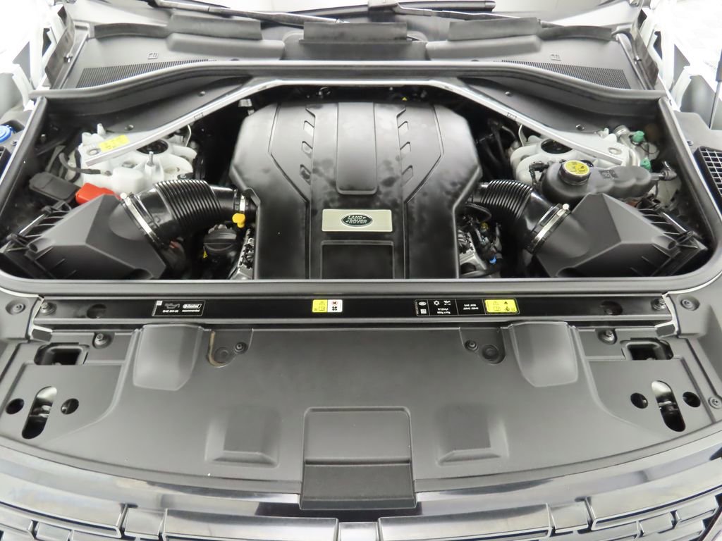 Certified 2023 Land Rover Range Rover Long Wheelbase SE image 28