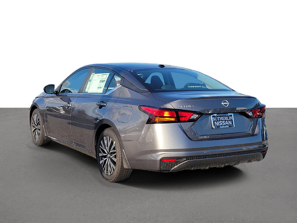 New 2026 Nissan Altima 2.5 SV FWD image 4