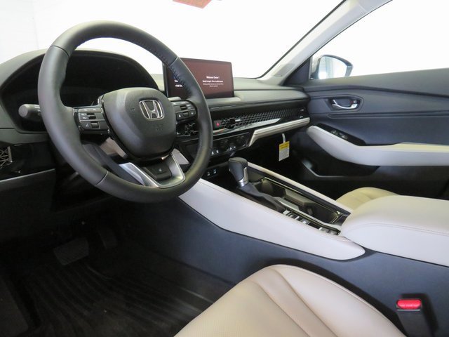 New 2025 Honda Accord Touring image 4