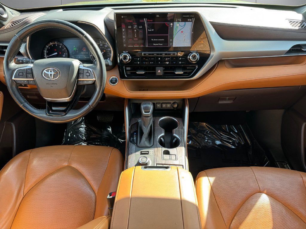 Certified 2020 Toyota Highlander Platinum AWD/4WD image 12