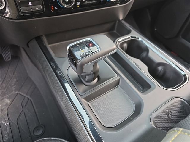 Certified 2022 Chevrolet Silverado 1500 ZR2 w/ Technology Package image 25