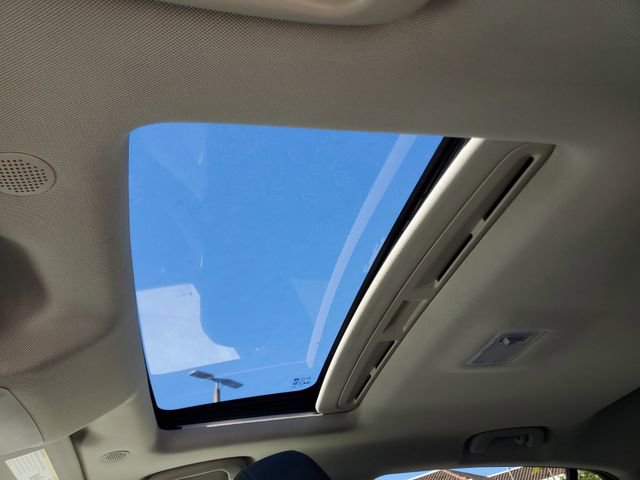 Used 2019 Buick Encore Essence image 18