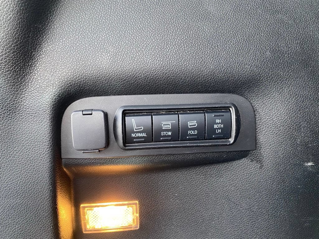 Used 2019 Ford Explorer Limited w/ Class III Trailer Tow Package AWD/4WD image 7