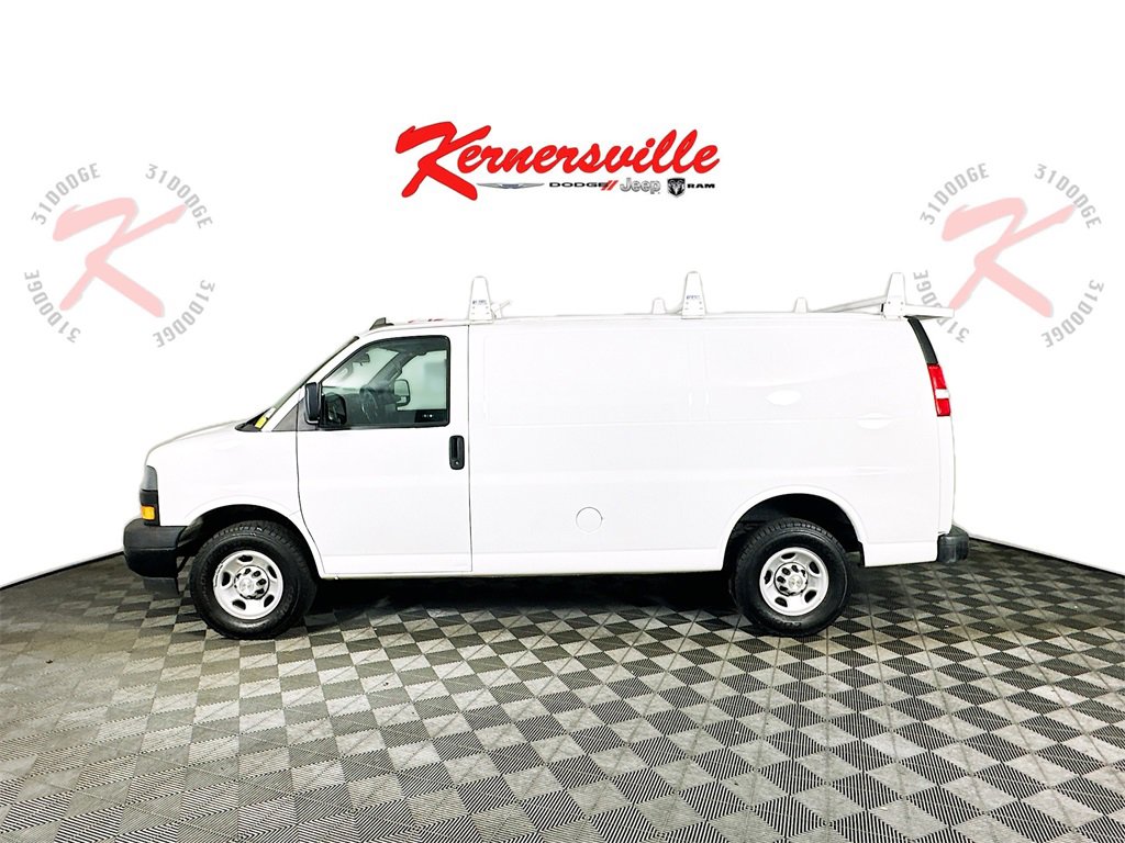 Used 2021 Chevrolet Express 2500 Work Van w/ Driver Convenience Package image 4