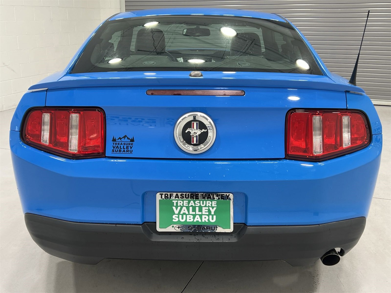 Used 2010 Ford Mustang Coupe image 7