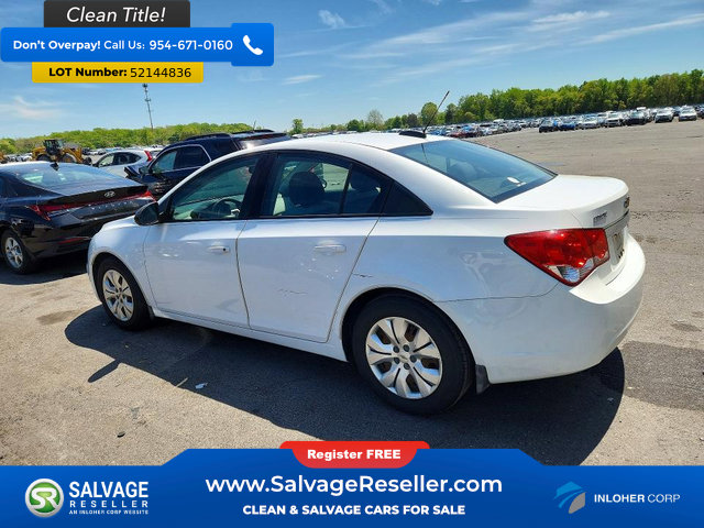 Used 2016 Chevrolet Cruze LS FWD image 3
