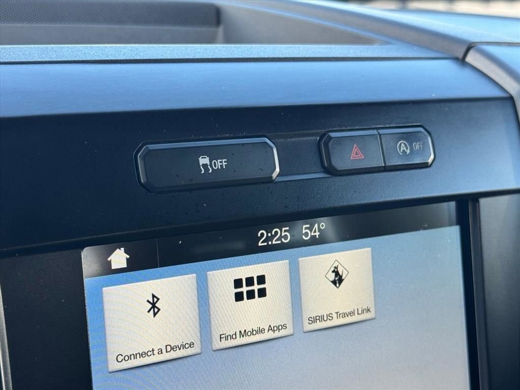 Used 2017 Ford F150 XLT w/ Equipment Group 302A Luxury image 28