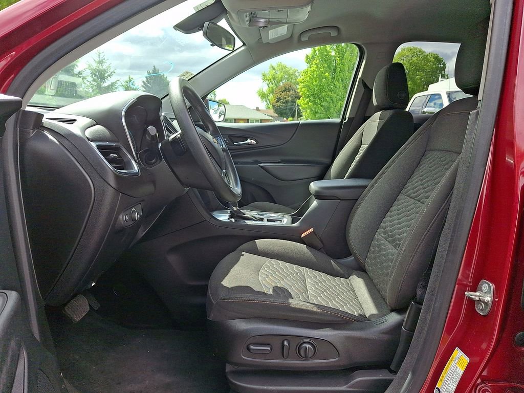 Used 2019 Chevrolet Equinox LT FWD image 12
