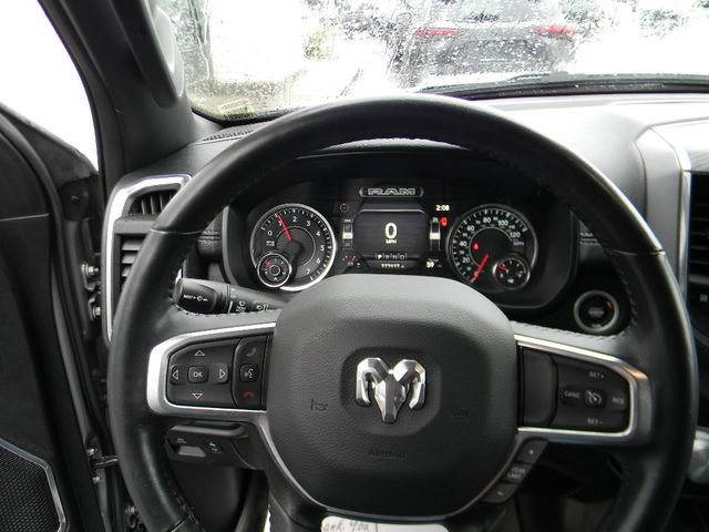 Used 2024 RAM 1500 Laramie AWD/4WD image 13