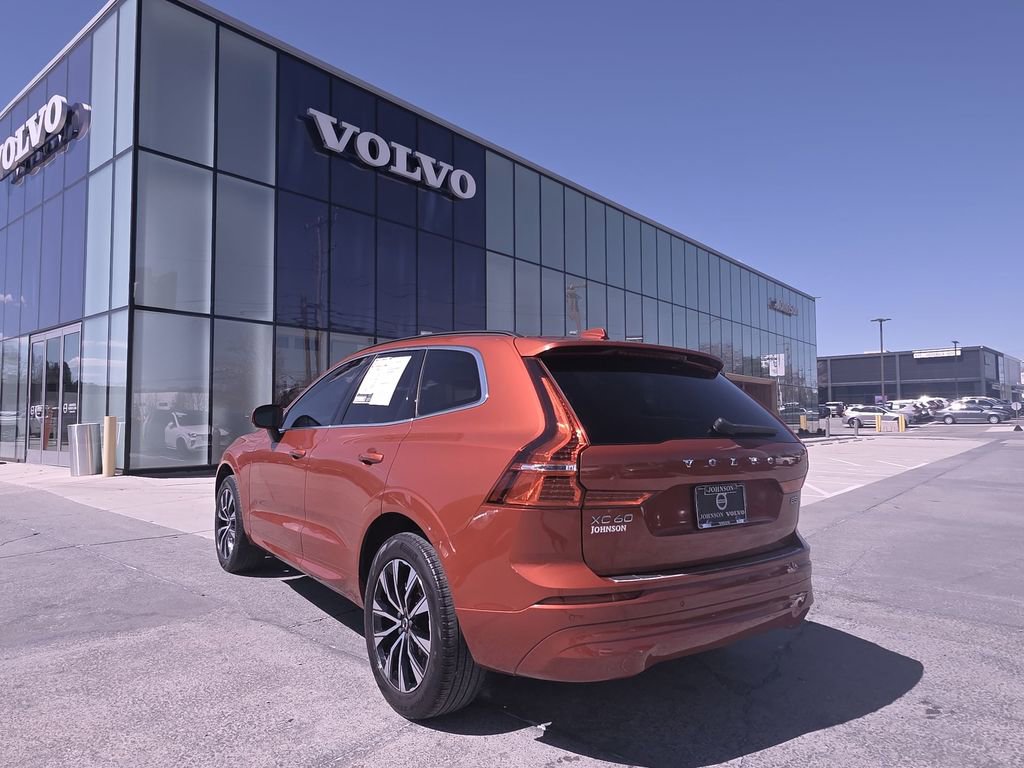 Used 2023 Volvo XC60 B5 Core w/ Climate Package image 7
