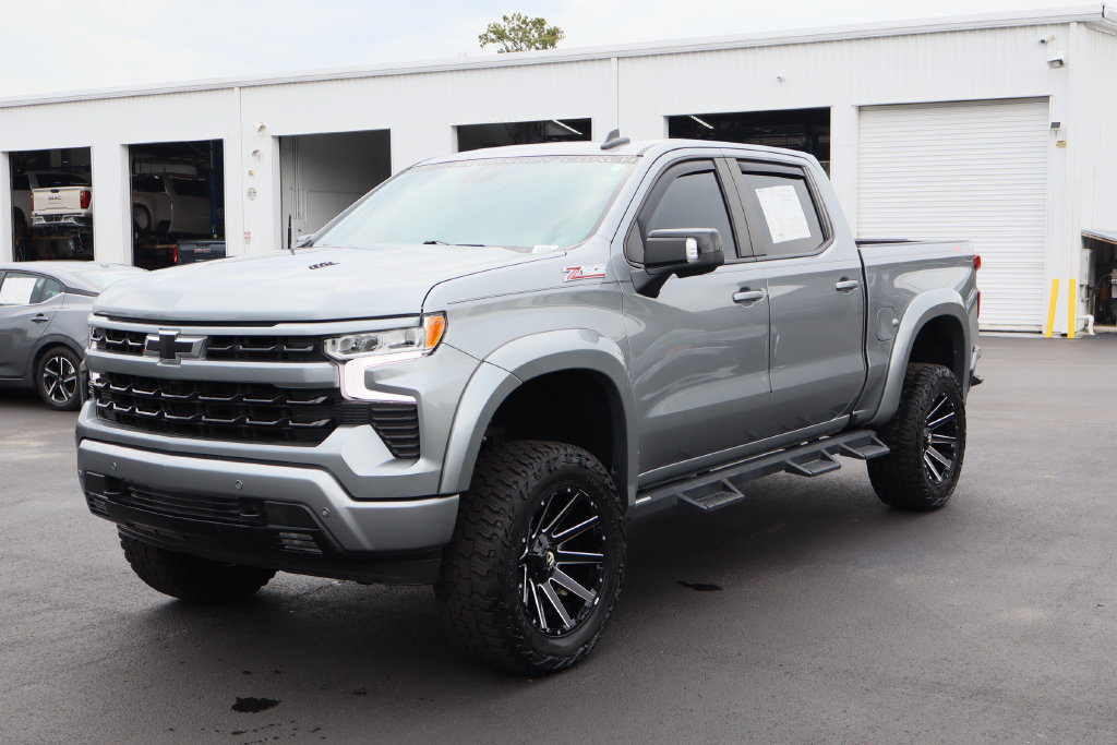Used 2024 Chevrolet Silverado 1500 RST w/ All Star Edition Plus AWD/4WD image 5
