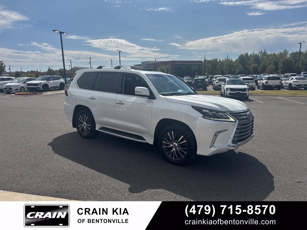 Used 2016 Lexus LX 570 4WD w/ Luxury Package image 8