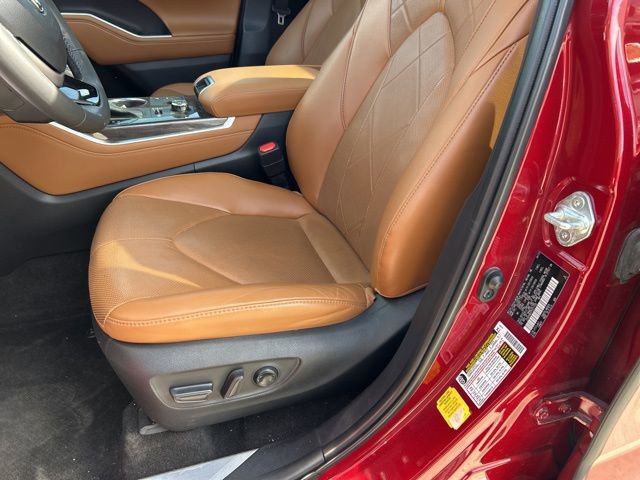 Used 2023 Toyota Highlander Platinum image 15