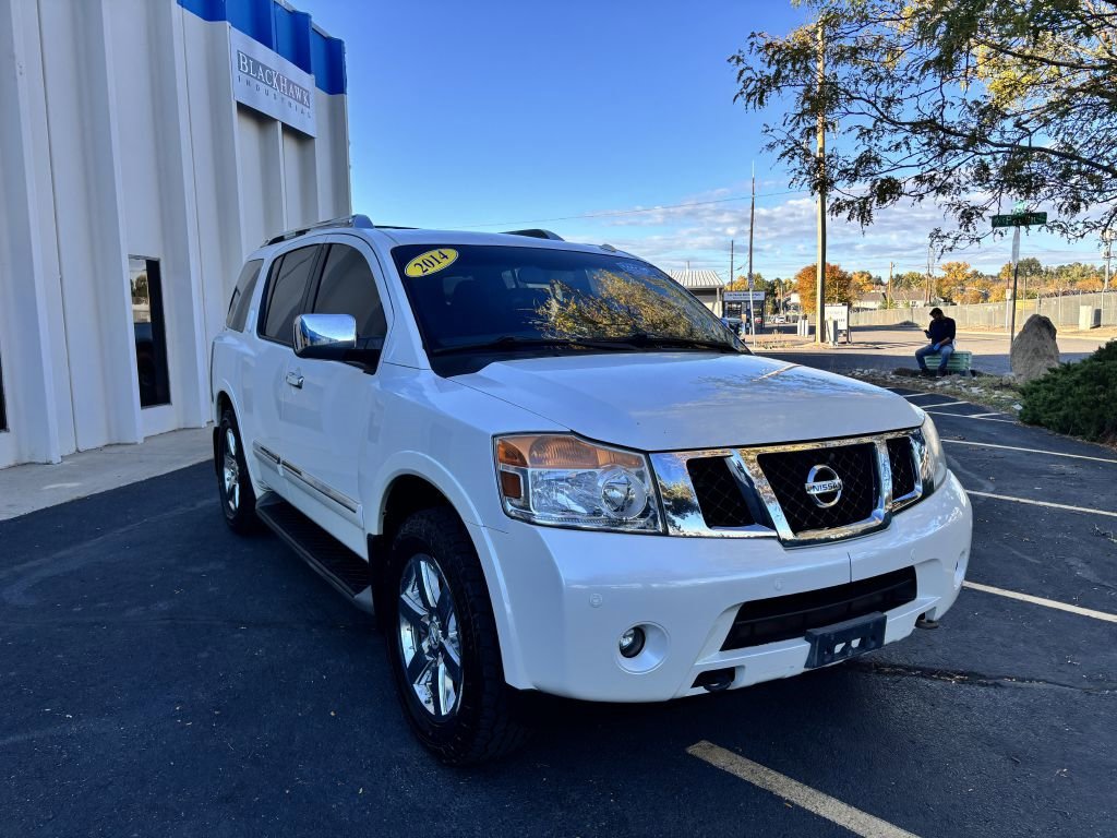 Used 2014 Nissan Armada Platinum image 10