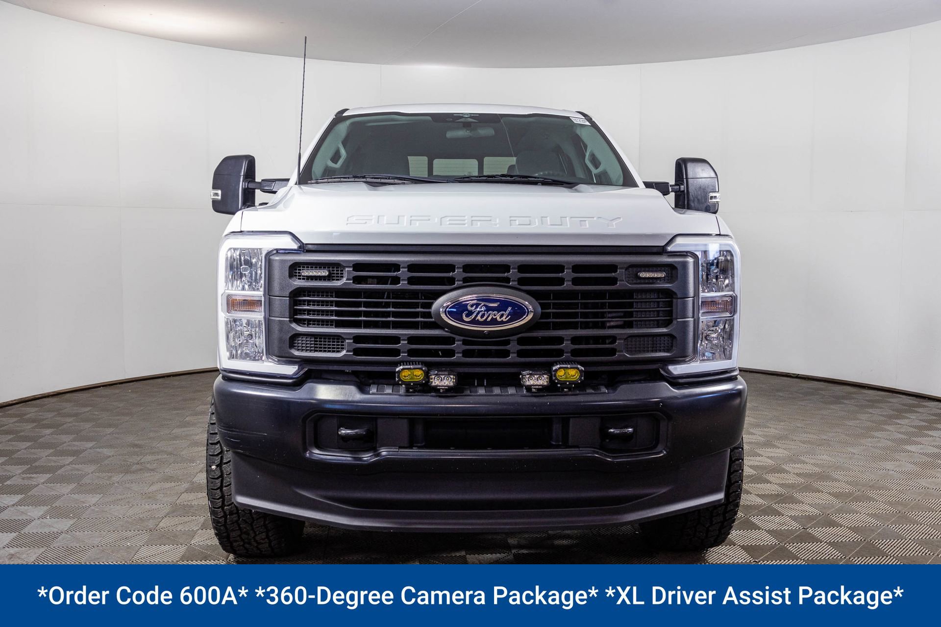 Used 2023 Ford F250 XL w/ 360-Degree Camera Package image 9