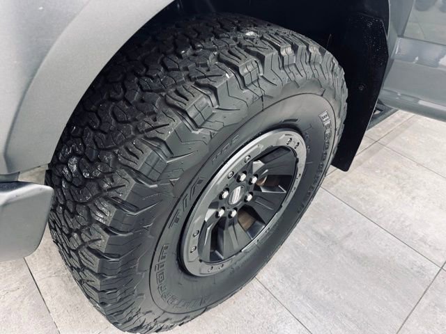 Certified 2018 Ford F150 Raptor w/ Equipment Group 802A Luxury image 42