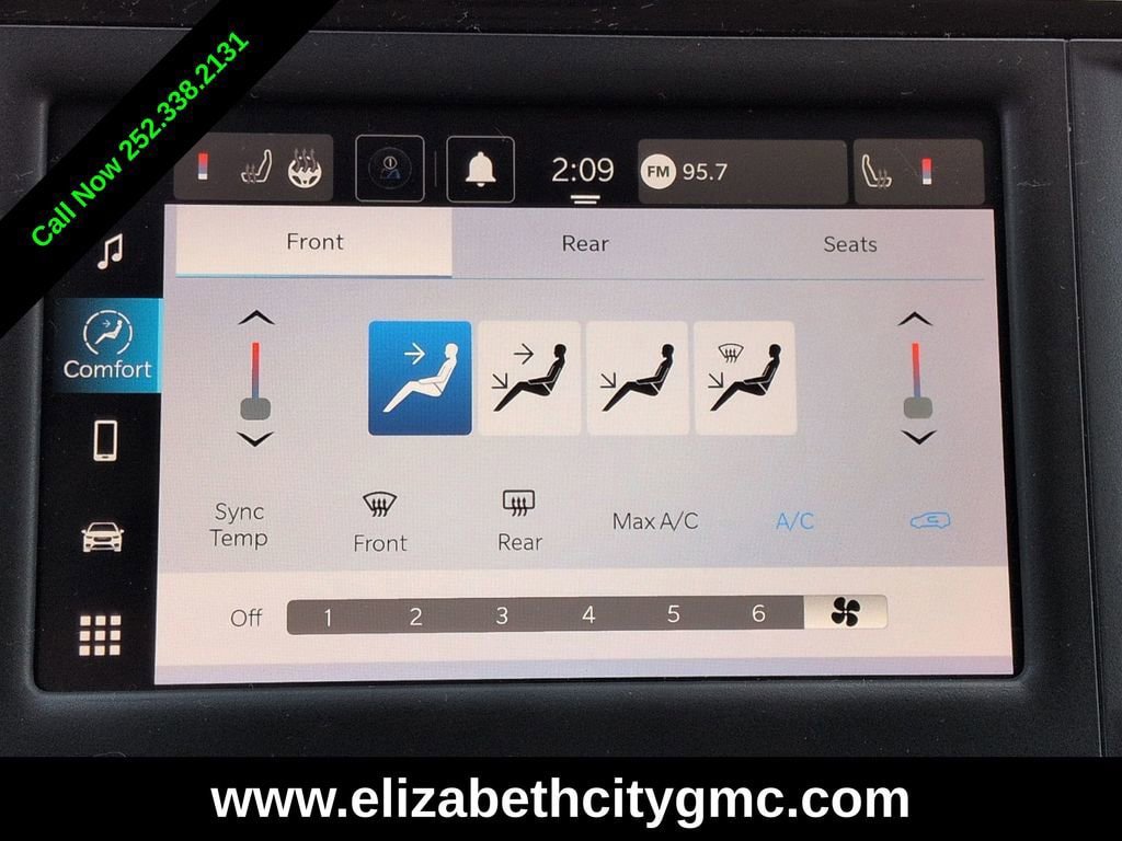 Used 2024 Chrysler Voyager LX FWD image 30