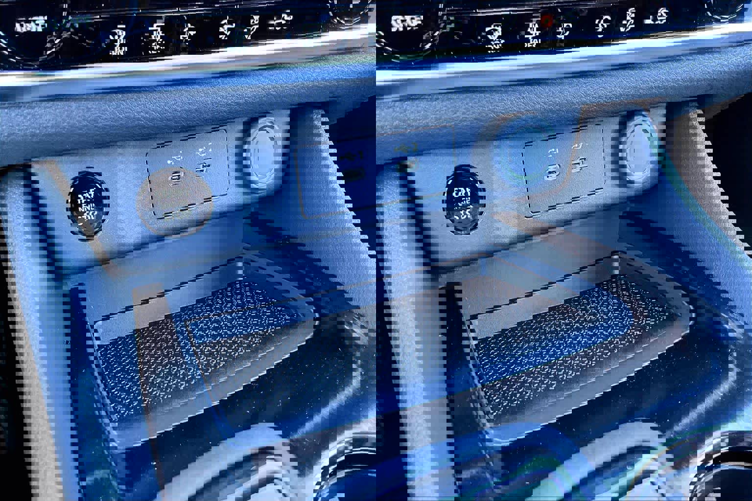 New 2026 Nissan Rogue SV image 18