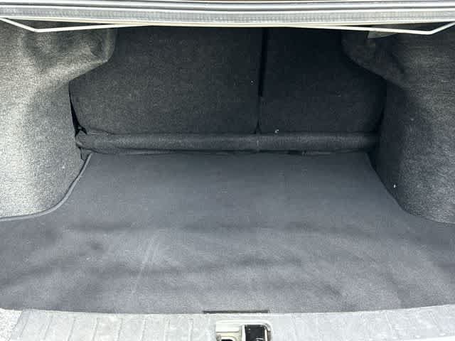 Used 2017 Nissan Versa SV FWD image 19