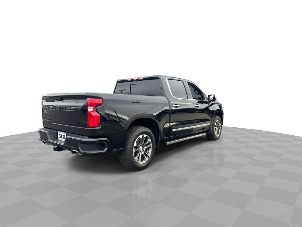 Used 2024 Chevrolet Silverado 1500 High Country w/ Technology Package image 9
