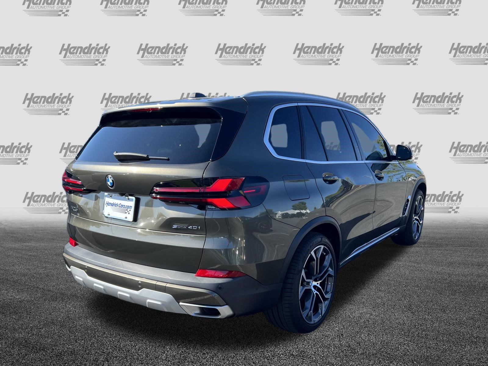Used 2024 BMW X5 sDrive40i w/ Premium Package RWD image 10