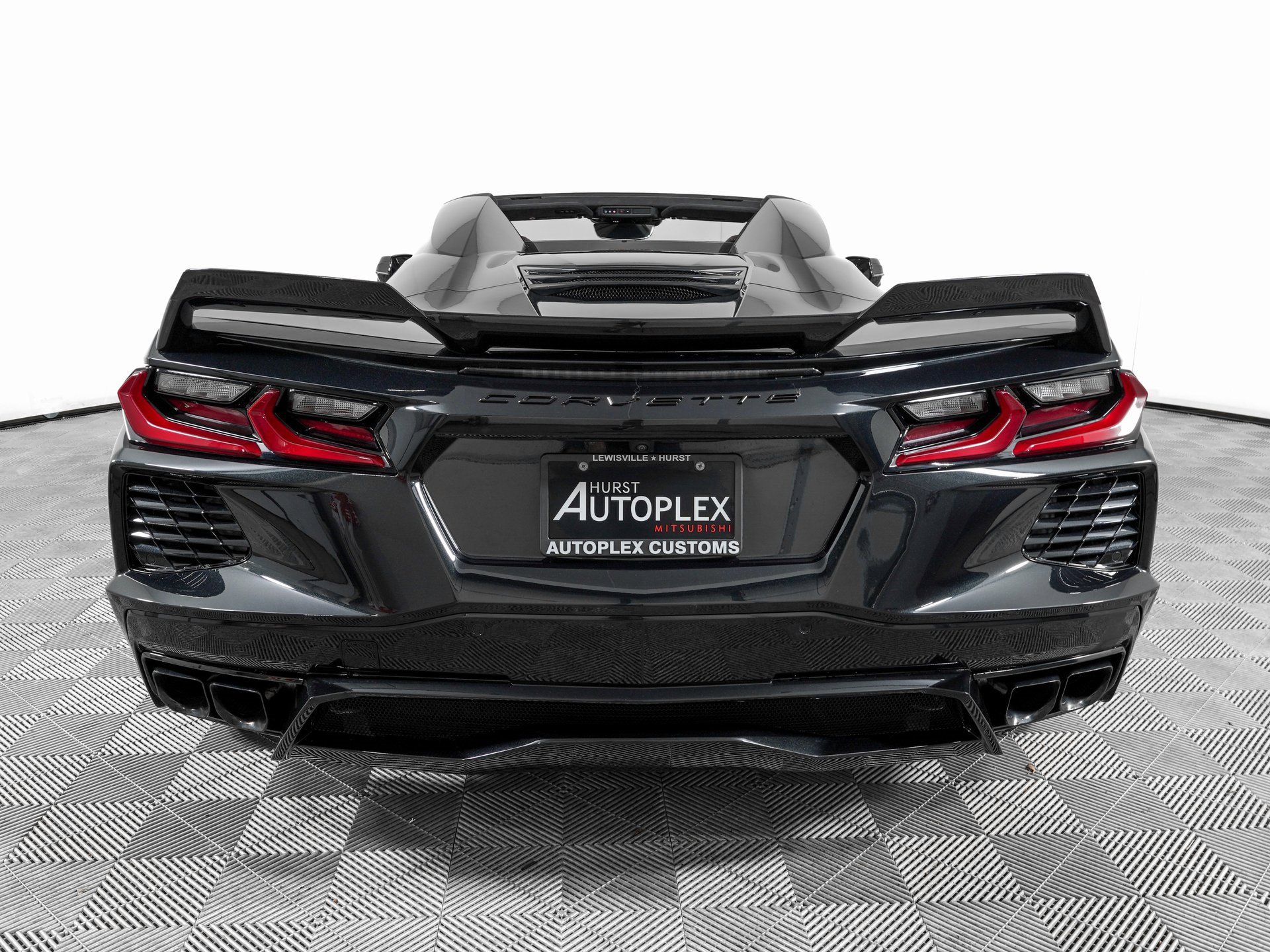 Used 2024 Chevrolet Corvette Stingray Premium Conv w/ Z51 Performance Package image 9