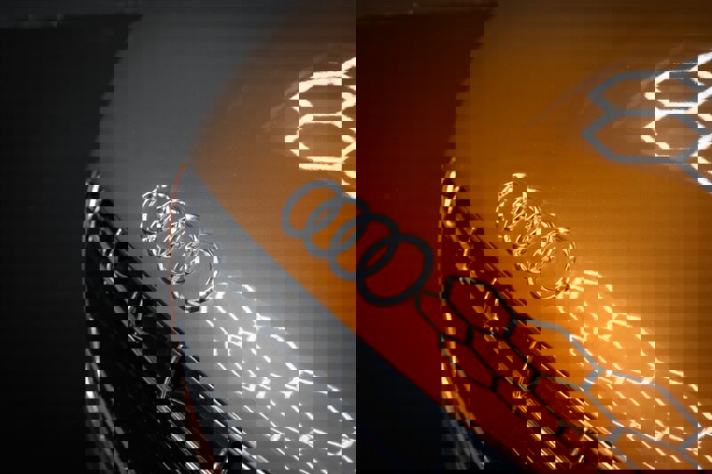 Used 2010 Audi R8 V10 image 16