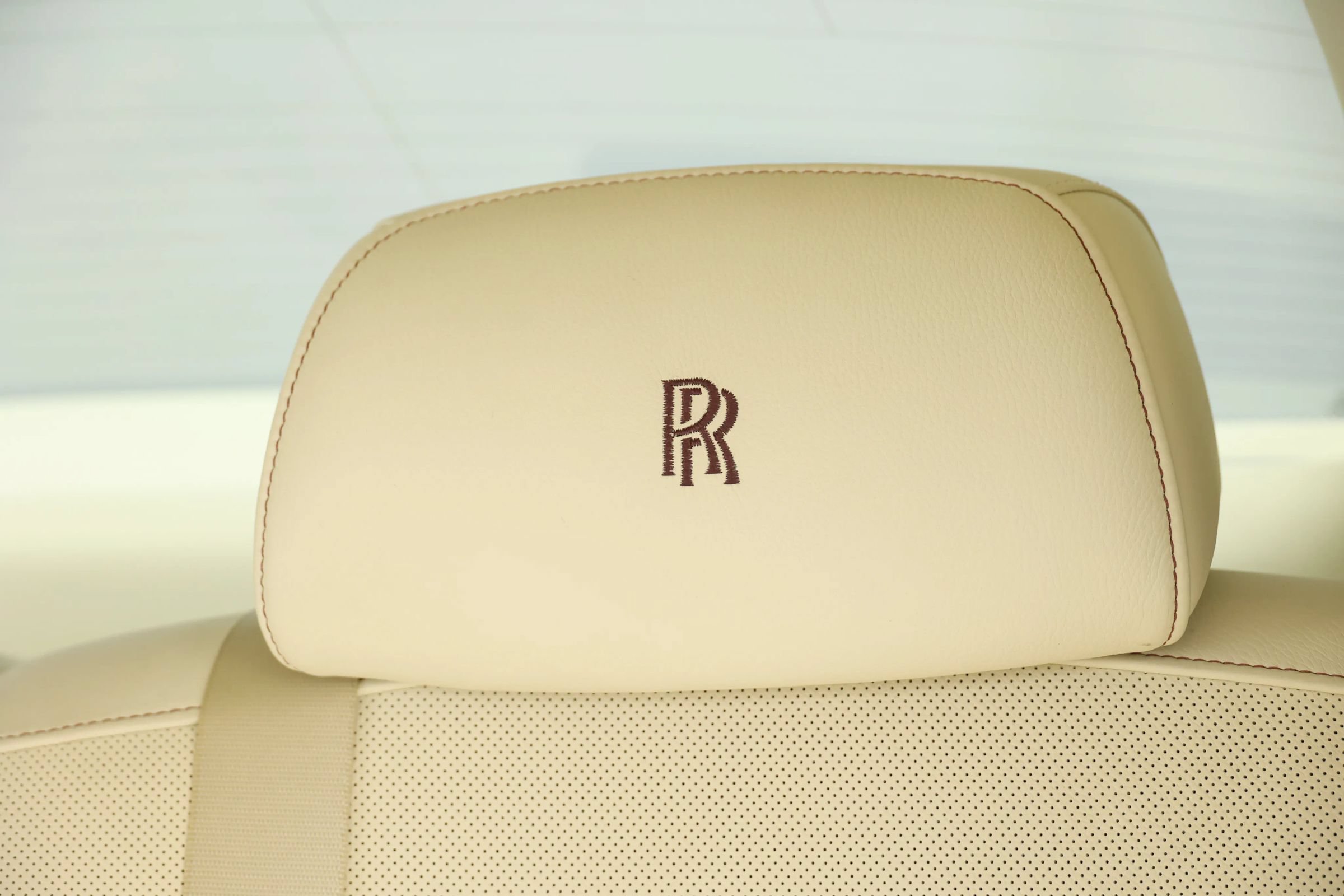 Used 2013 Rolls-Royce Ghost RWD image 61
