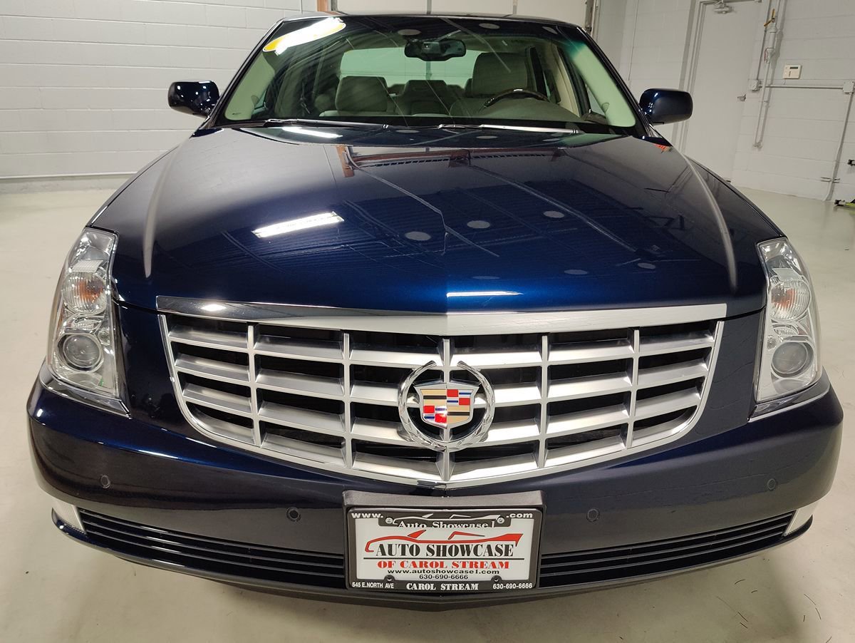 Used 2007 Cadillac DTS Performance image 3