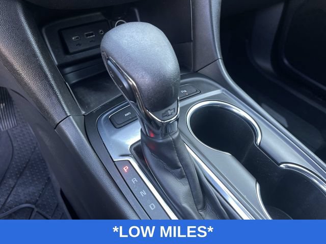 Used 2023 Chevrolet Equinox LT AWD/4WD image 16