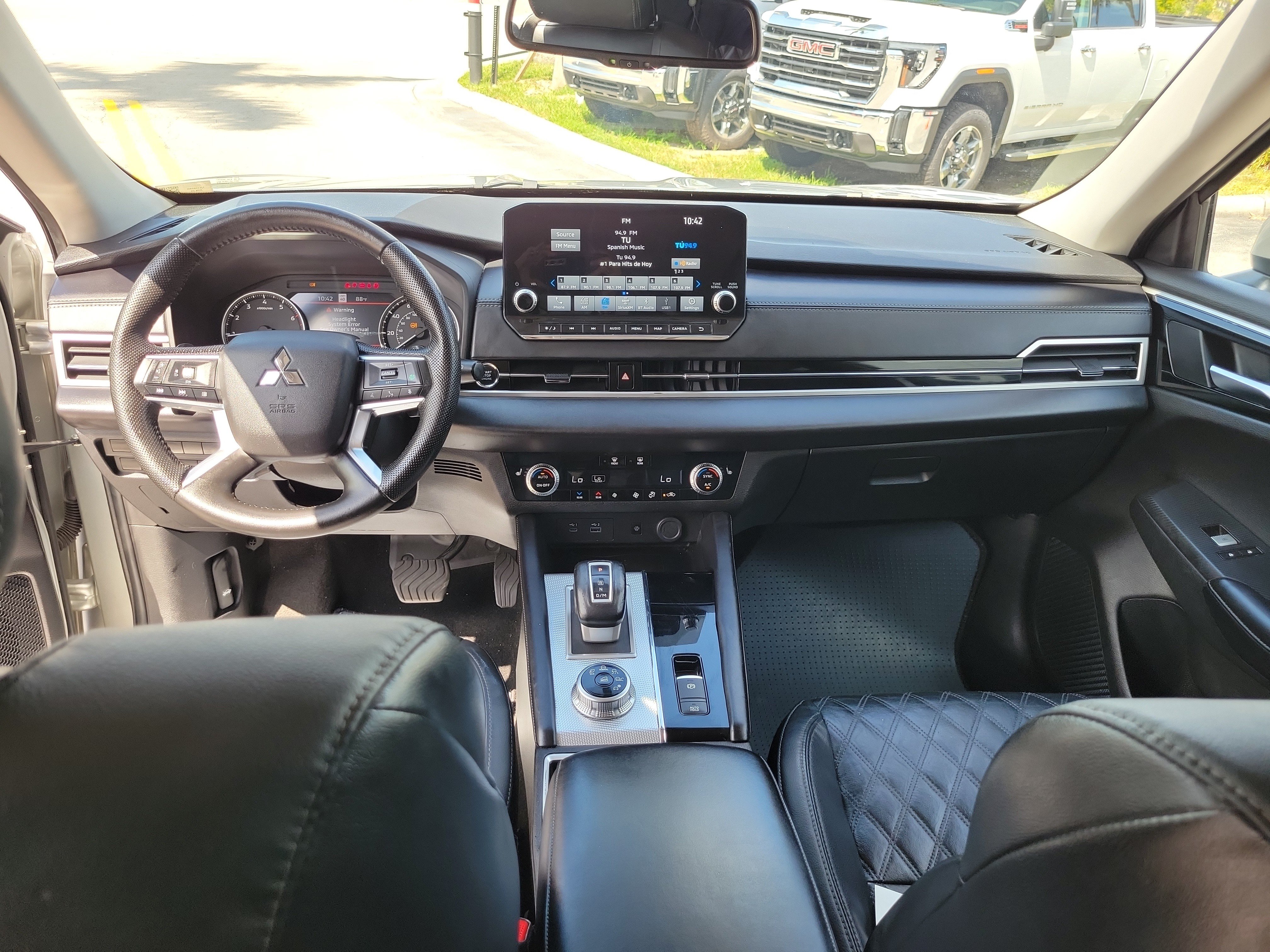 Used 2022 Mitsubishi Outlander SEL FWD image 16
