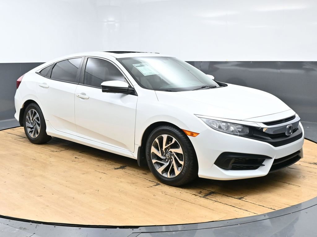Used 2018 Honda Civic EX image 3