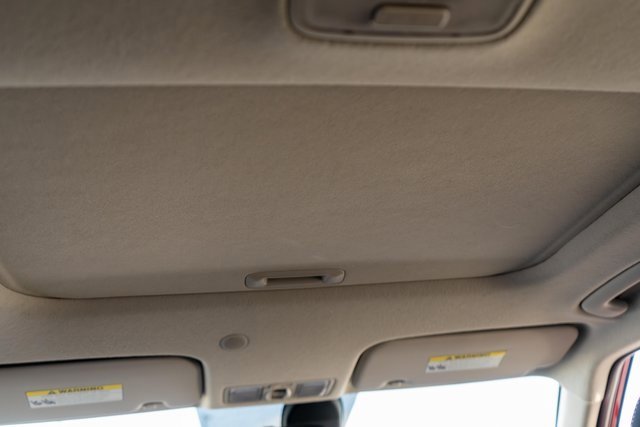 Used 2022 Hyundai Venue SEL image 18