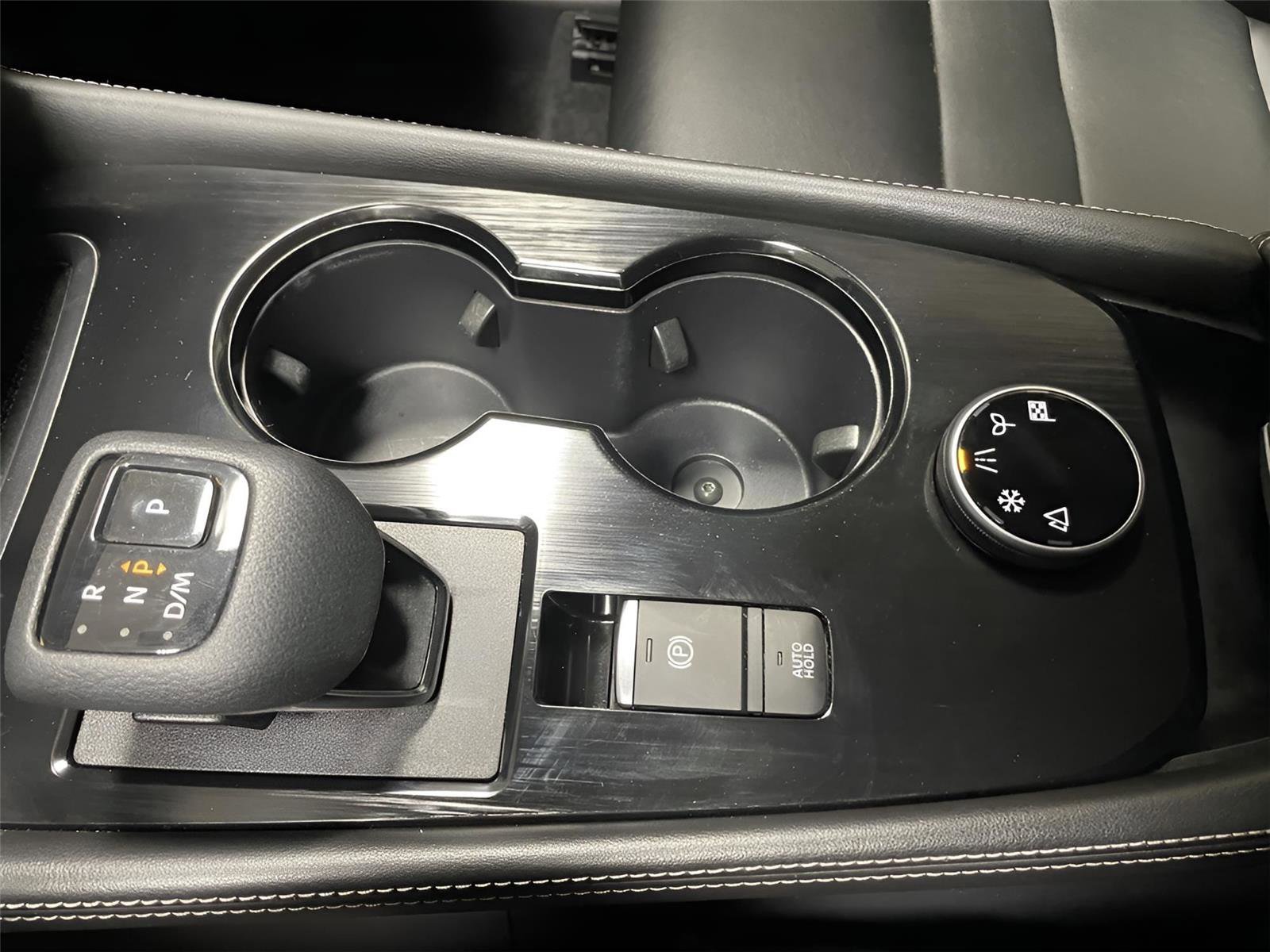 Used 2022 Nissan Rogue SL w/ SL Premium Package image 31