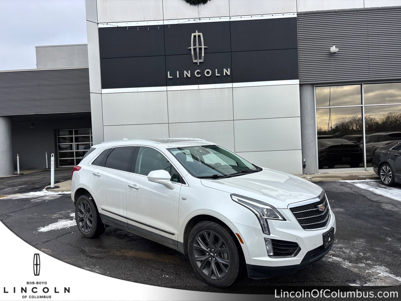 Used 2018 Cadillac XT5 Luxury w/ LPO, Black Ice Package image 1
