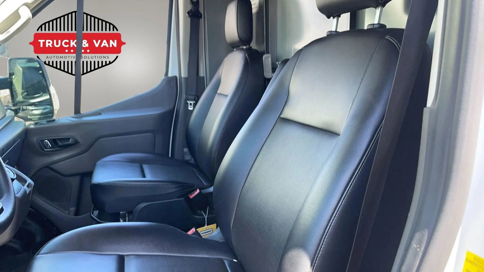 Used 2022 Ford E-Transit 148 High Roof w/ Load Area Protection Package RWD image 27